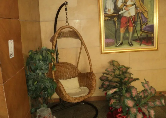 Hotel Chaleena Princess