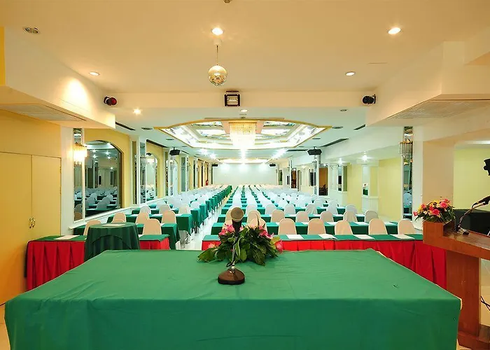 Hotel Chaleena Princess