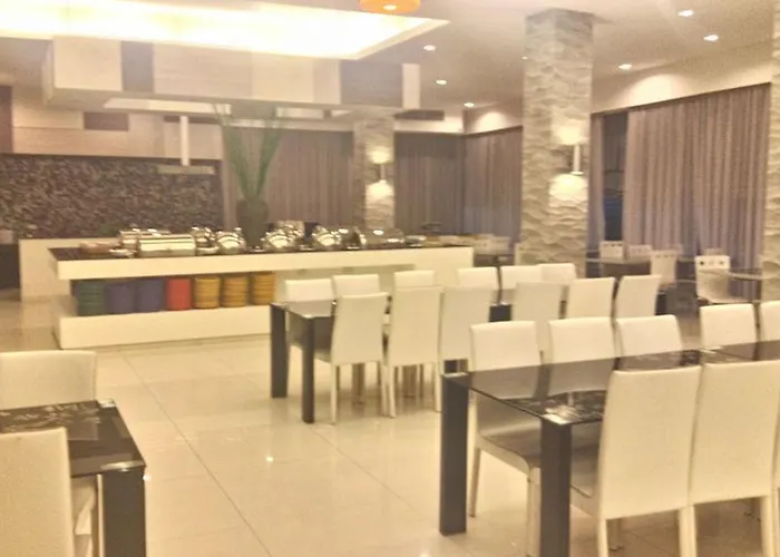 Chaleena Princess Hotel