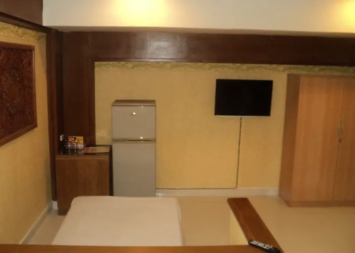 Chaleena Princess Hotel