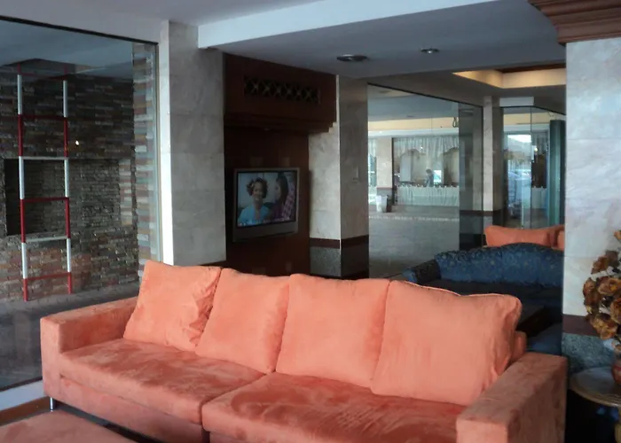 Hotel Chaleena Princess