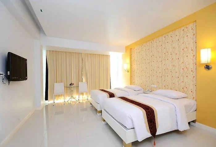 Chaleena Princess Hotel